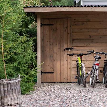 Semesterbostad Pod Sosnami - Maly Dom Kopalino