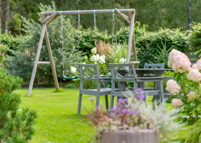 Pod Sosnami - Maly Dom